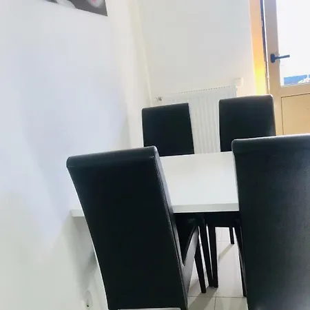 New Modern 2 Flat With Terrace And Parking *